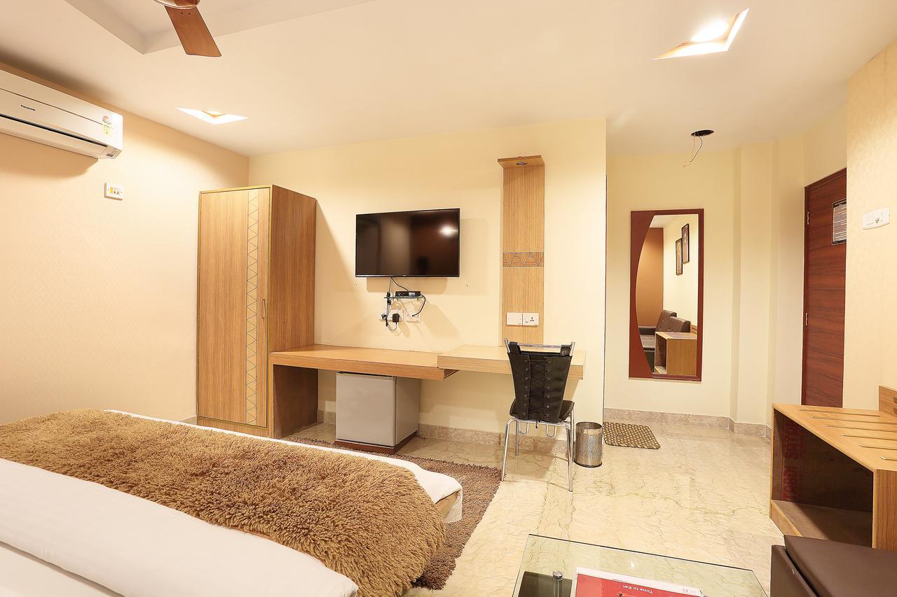 Hotel Narayani Enclave near Acropolis Mall Kasba, Kalküta Dış mekan fotoğraf