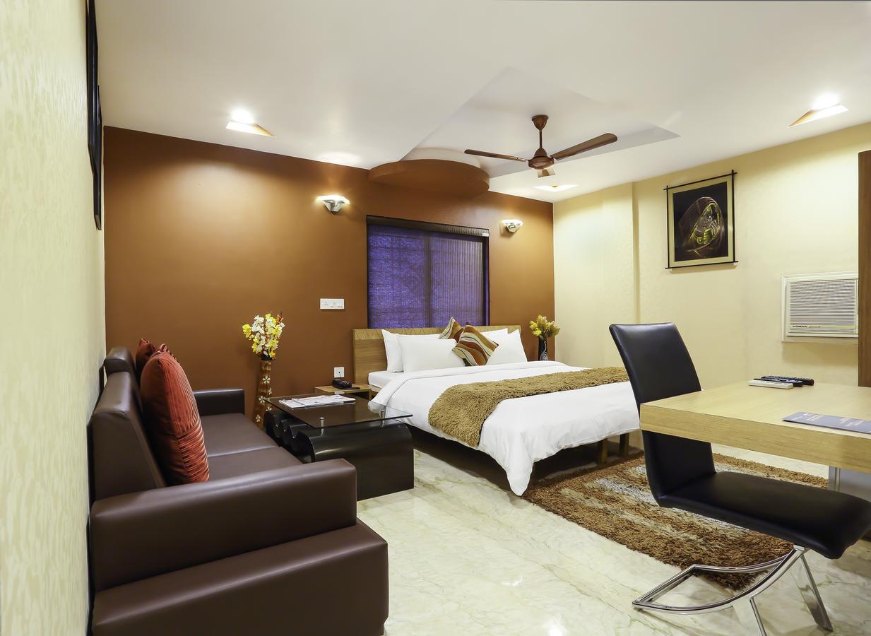 Hotel Narayani Enclave near Acropolis Mall Kasba, Kalküta Dış mekan fotoğraf
