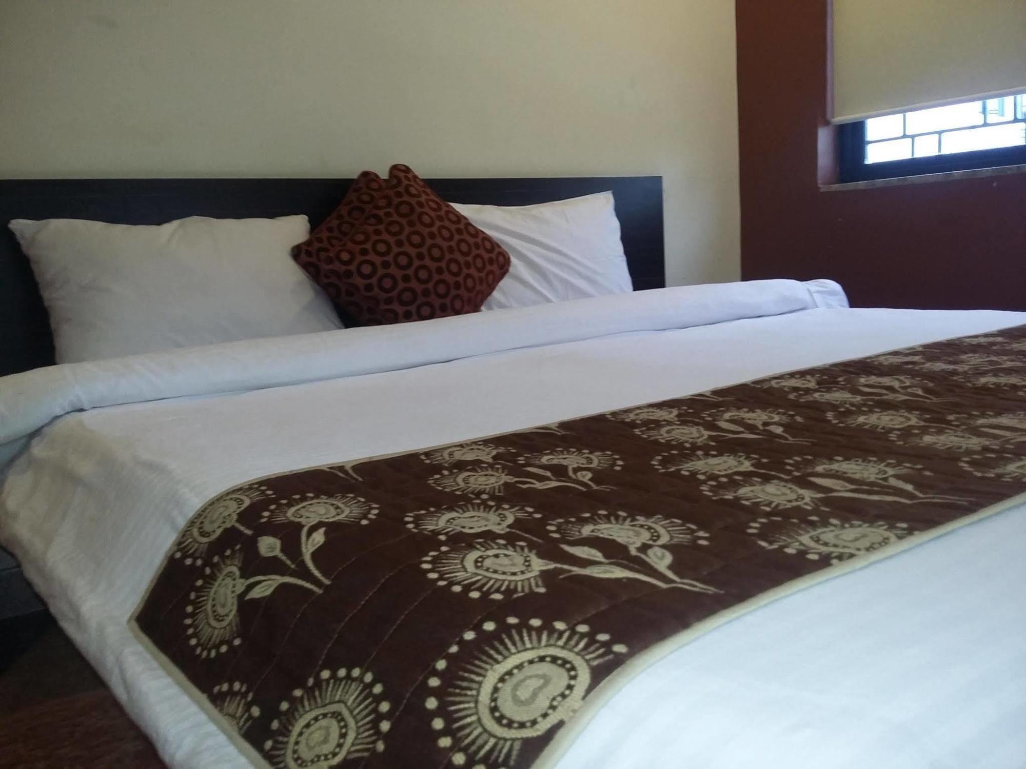 Hotel Narayani Enclave near Acropolis Mall Kasba, Kalküta Dış mekan fotoğraf