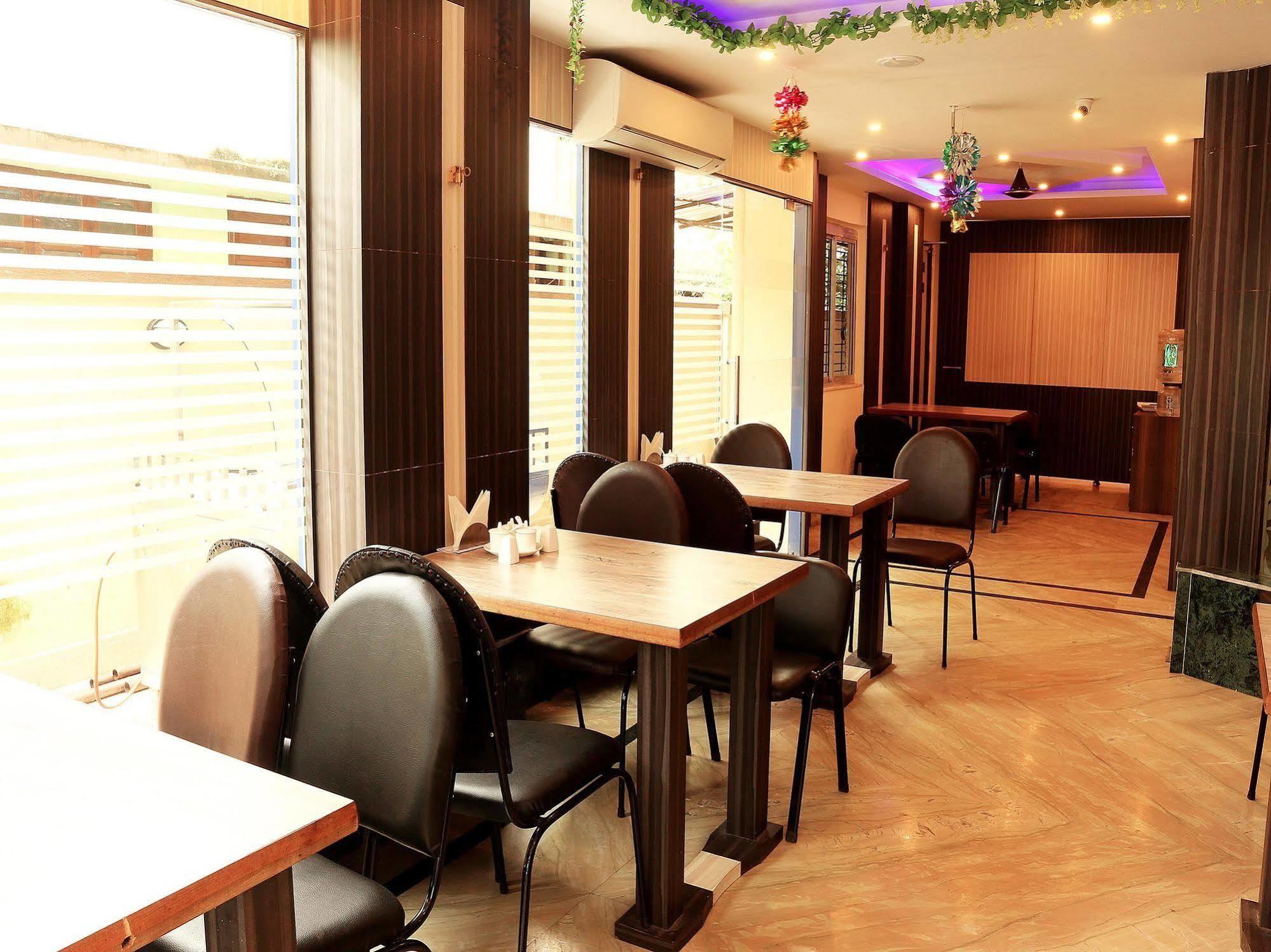 Hotel Narayani Enclave near Acropolis Mall Kasba, Kalküta Dış mekan fotoğraf
